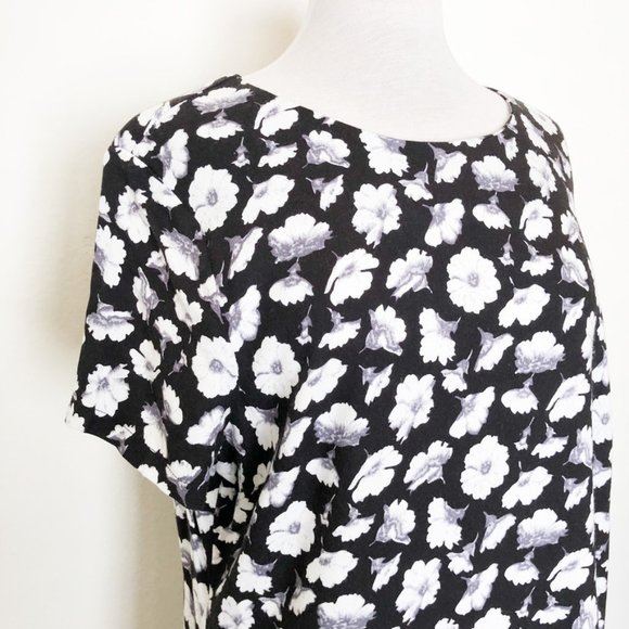 NWT Fashion Union Black Floral Daisy Shift Dress - Picture 3 of 8
